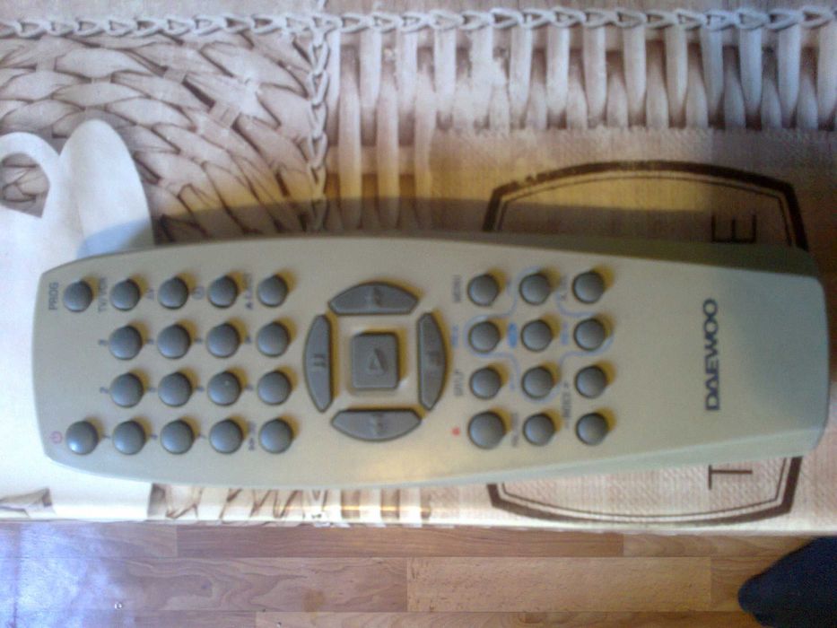 Видеомагнитофон Daewoo T280K, DVD плеер Samsung P-171