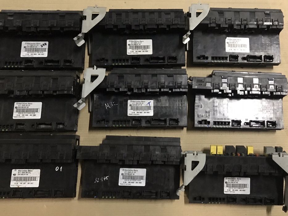 Блок предохранителей SAM Mercedes E-Class W211 авторозбірка, шрот