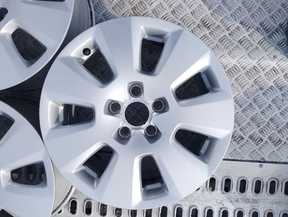 Felgi Aluminiowe Audi Ronal 2399 16x7,5Jx16HAx5x112 4.G.0.6.0.1.0.2.5