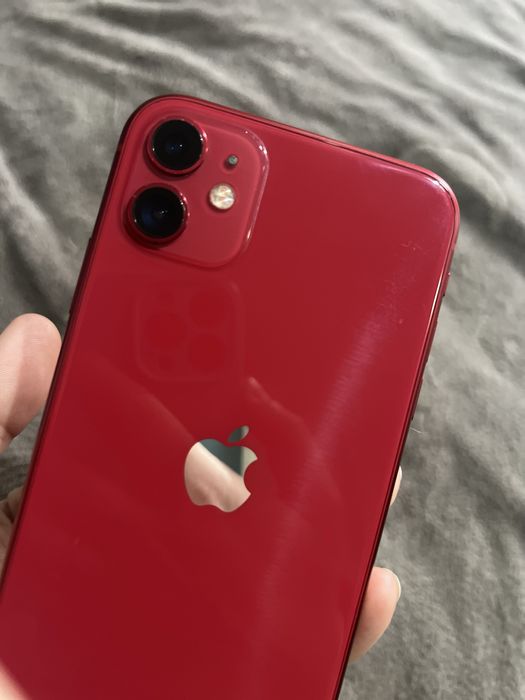 Продам iphone 11