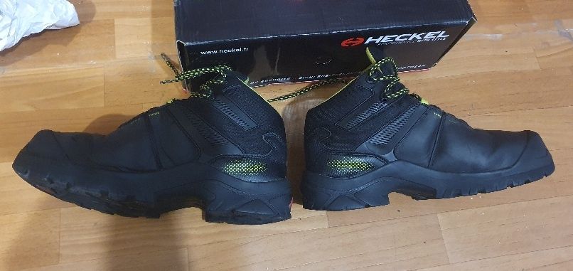 Buty   robocze  43