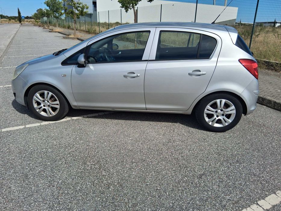OPEL CORSA 1.3 CDTI - Poucos km