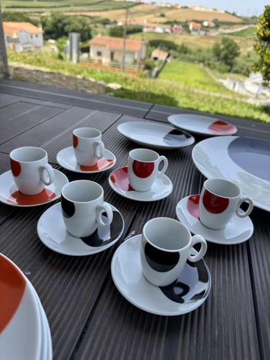 Serviço Vista Alegre - pratos, chá, café e de servir