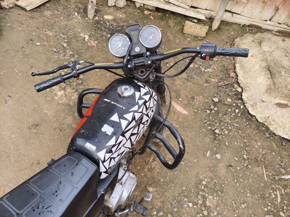 Продам мустанг 110