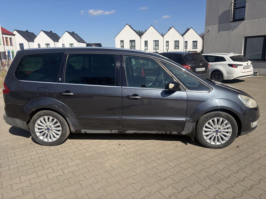 Ford Galaxy 2.0TDCI 140KM 6 Biegow 7 osobowy GHIA Stan BDB