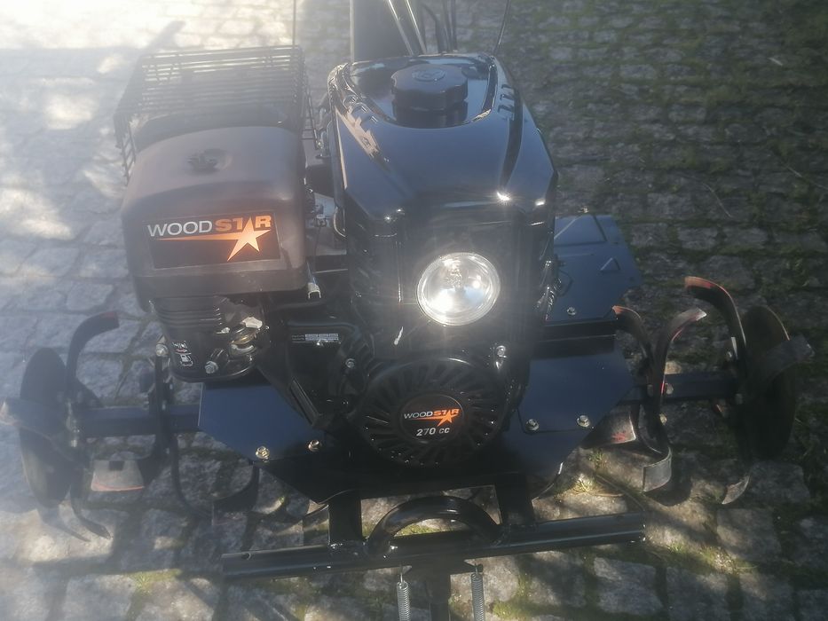 Moto Enxada com motor a gasolina