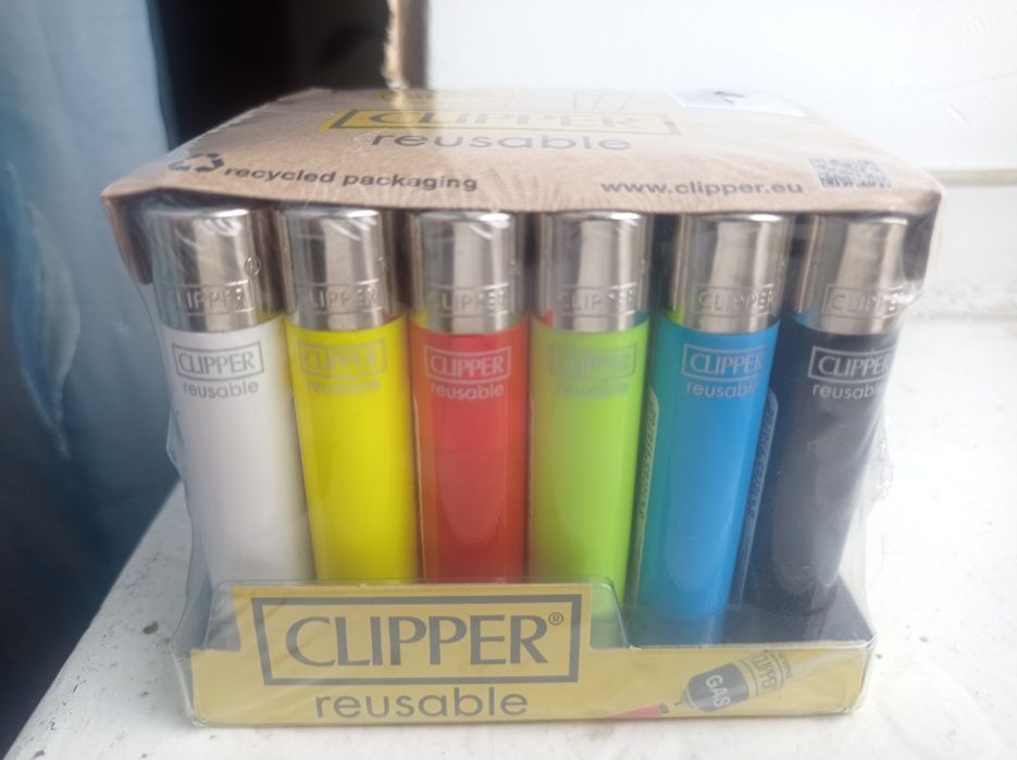 Зажигалки блок 24шт Clipper