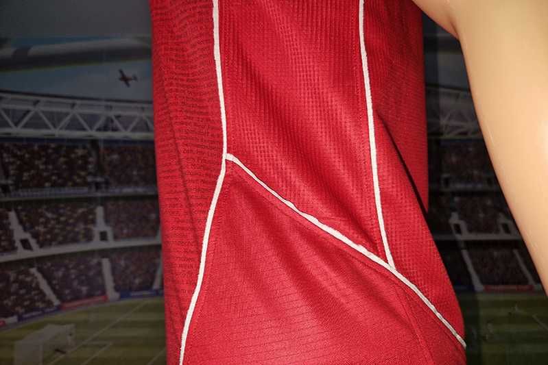 VfB Stuttgart Bundesliga 2013-14 special edition size: S-M