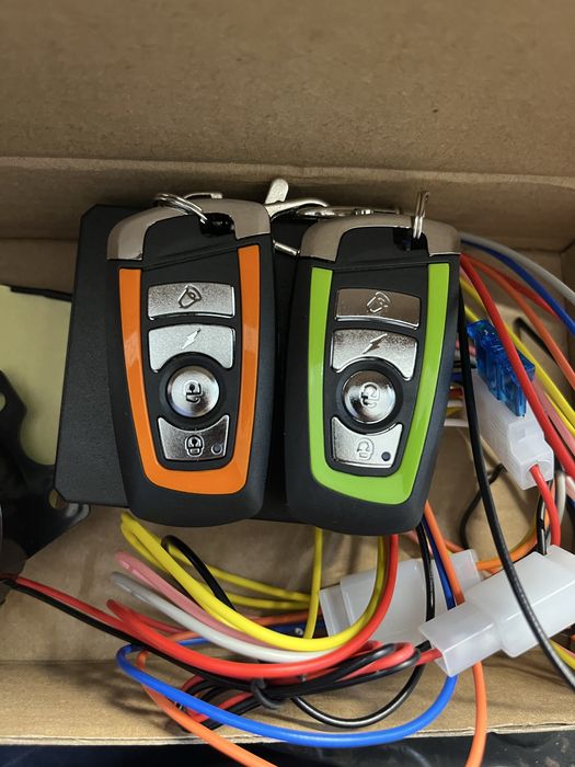 Alarme para moto com 2 comandos