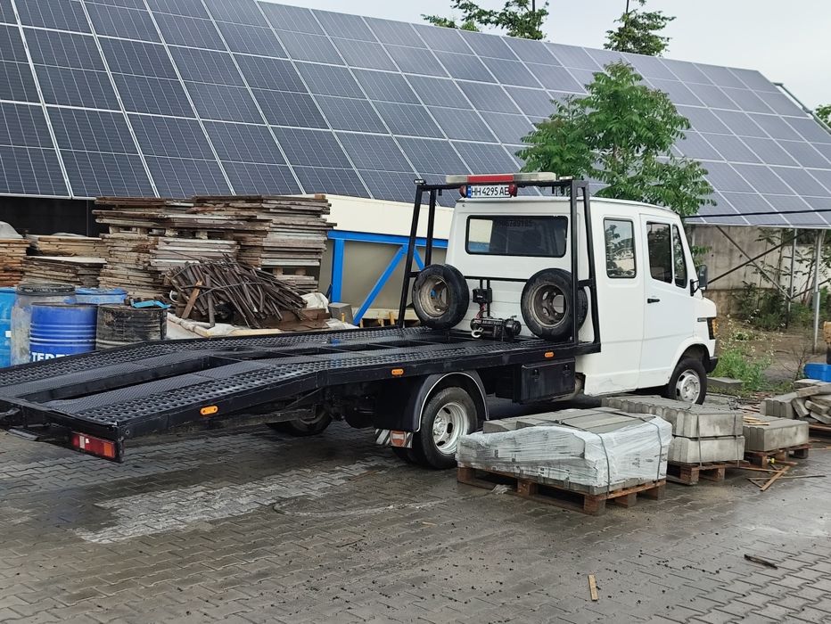 Мерседес 409D автоэвакуатор