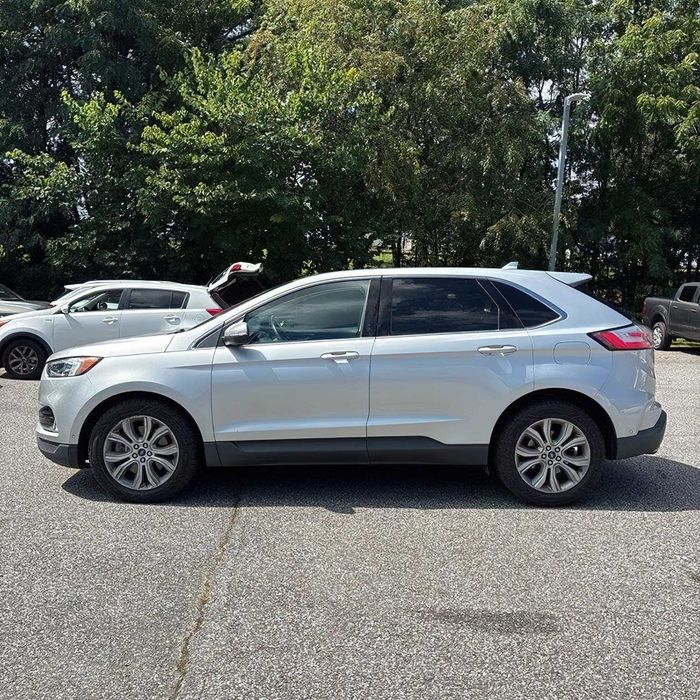 Ford Edge Titanium      2019