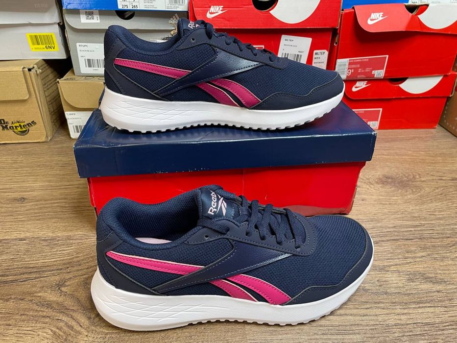 Жіночі кросівки Reebok, розмір 38,5.