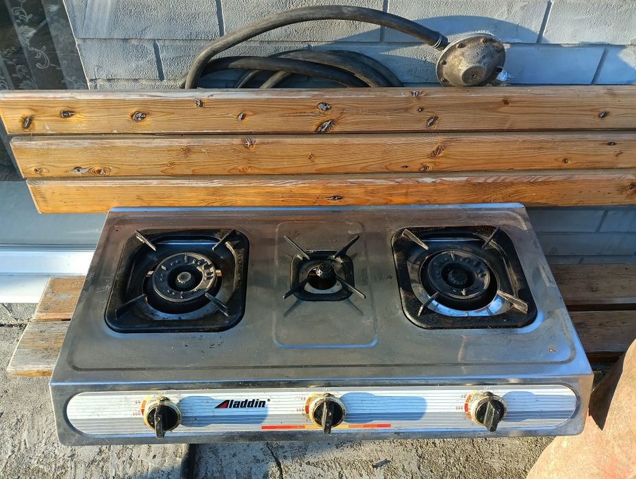 Газова плита (таганок) "Aladdin", б/в, на 3 конфорки