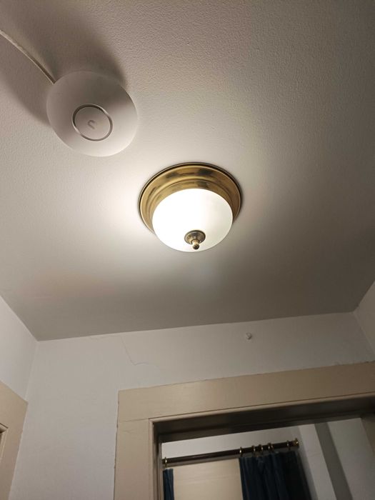 Aplique tecto vidro e latão