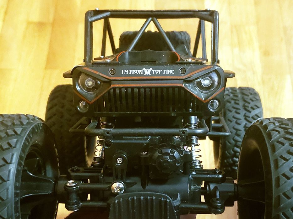 Carro telecomandado para reparação/peças