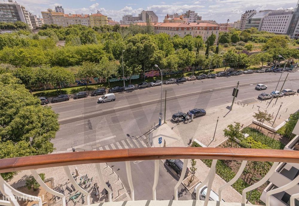Apartamento T2  Totalmente Remodelado  para venda em Lisboa, Amoreiras