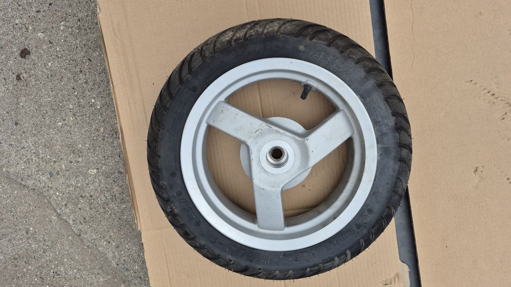 Tylne koło do skutera 120/70-12