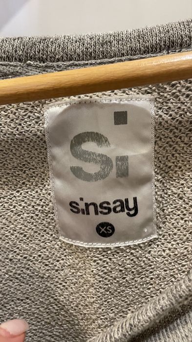 Sweter Sinsay w świetnym stanie