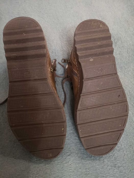 Buty jesienno zimowe 40