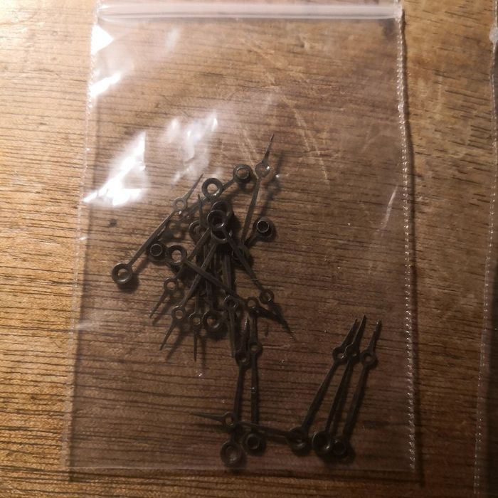 Stalowe wskazówki do zegarków kieszonkowych