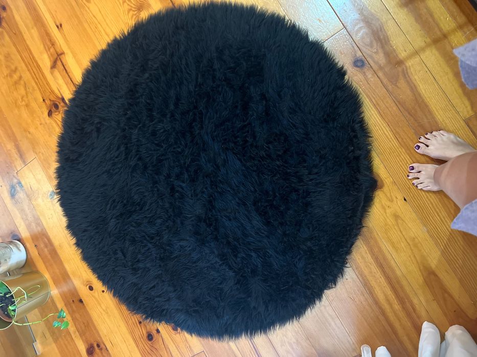 Tapete redondo preto