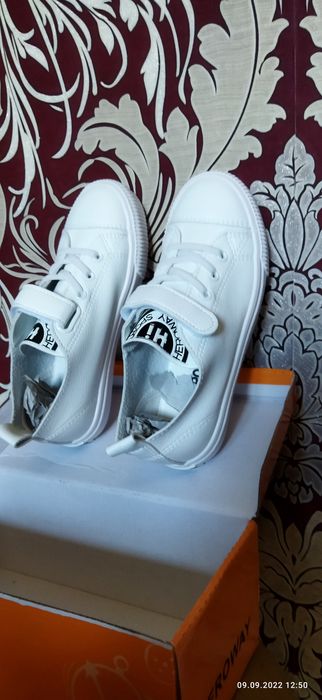 Кеды для девочки