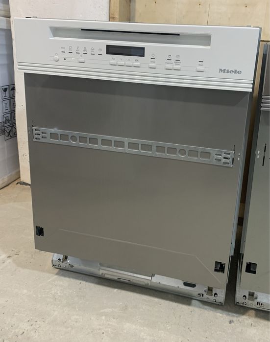 Посудомийна машина Miele G 7205sciXXL