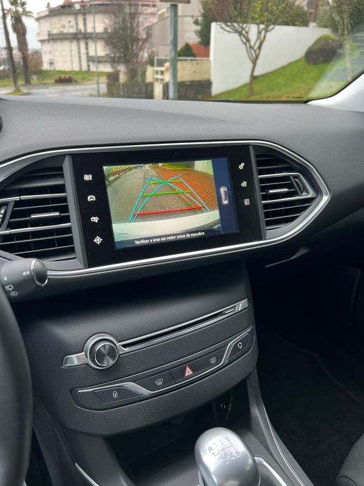 Peugeot 308 SW BlueHdi