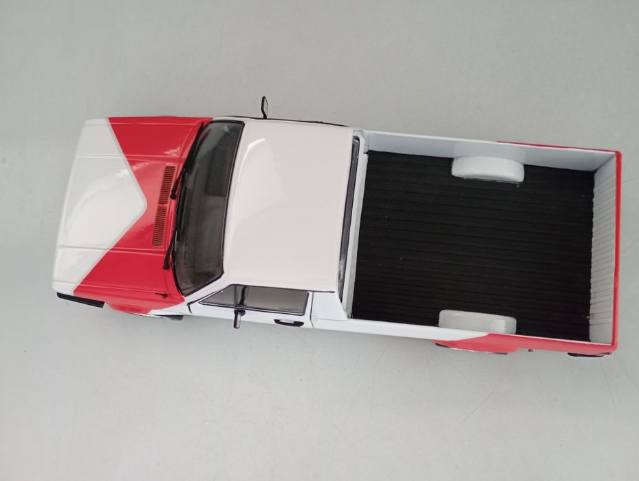Miniaturas de carros 1.19
