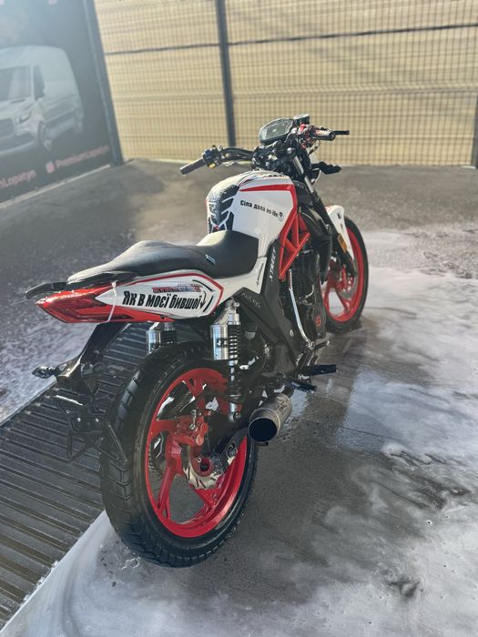 Musstang Xtreet 250