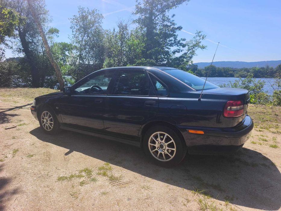 Volvo S40 1.6 do ano 2000