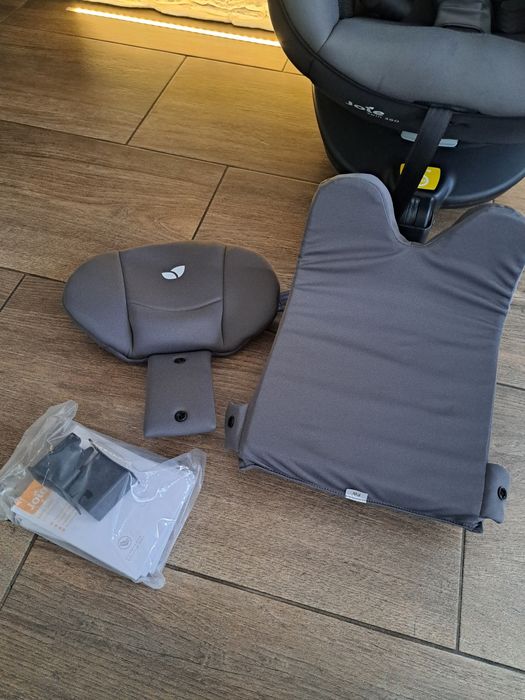 Fotelik samochodowy Joie 360 spin isofix