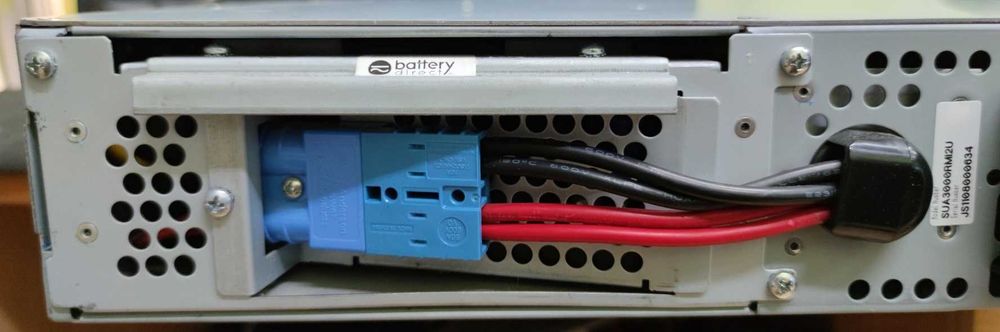 Серверний УПС APC Smart-UPS 3000VA SUA3000RMI2U чистый синус 2.7 кВт