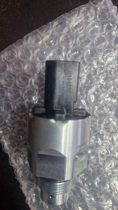 Valvula Pressao Common Rail grupo Vag vw Audi  Skoda  CVC3890 /03L1307