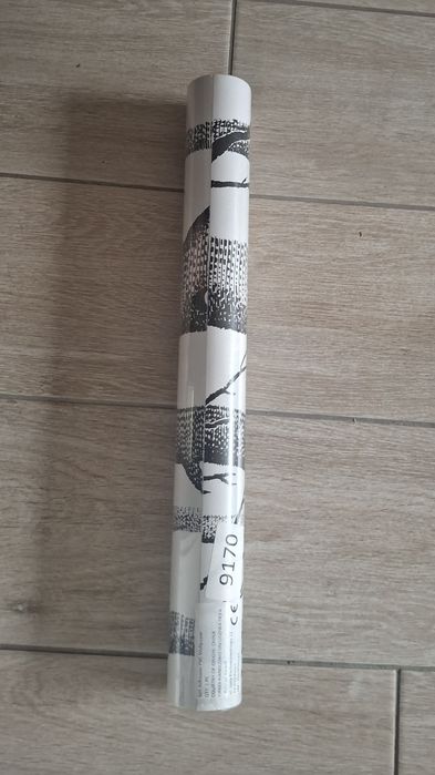 Nowe, oryginalnie zapakowane tapety drzewa / brzozy, samoprzylepne