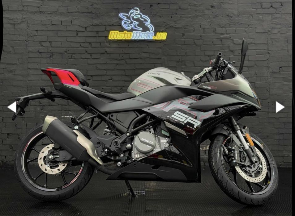 NEW Мотоцикл CFMOTO 300SR | Розстрочка | Доставка