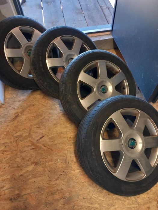 Felgi aluminiowe z oponami 205/55r16 5x112 skoda, audi, vw