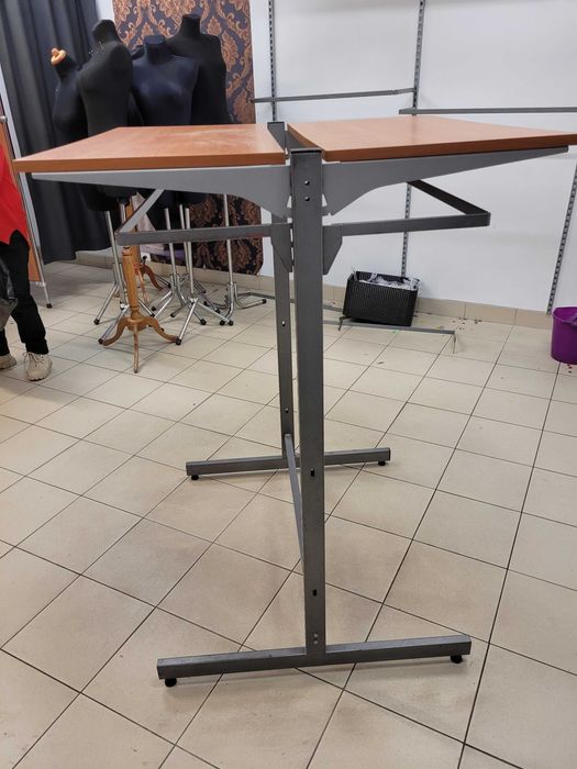 Sprzedam wyposażenia skepu .