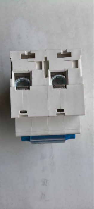 Автоматичний вимикач DC 200A двополюсний DIN-рейка (12–125V)