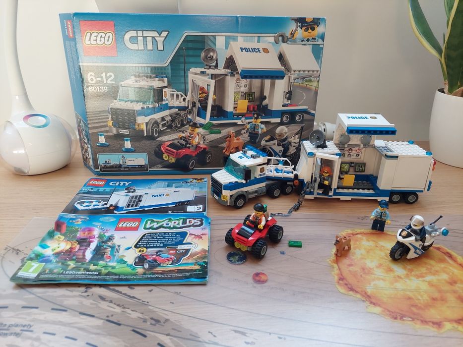 LEGO 60139 Komisariat, Mobilne centrum dowodzenia.