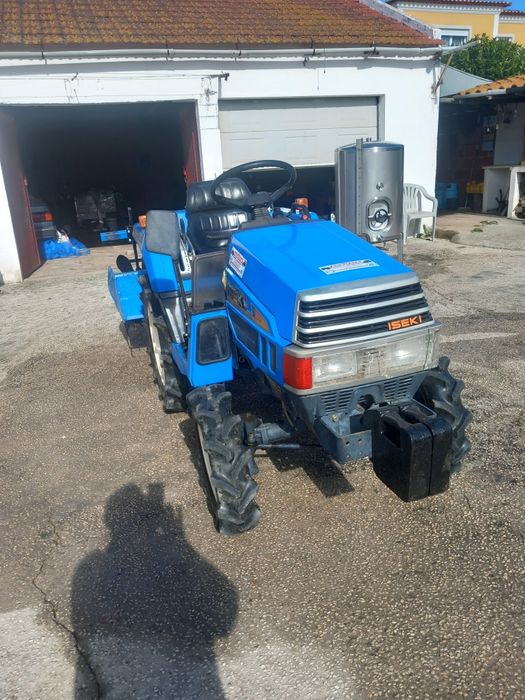 Trator iseki pra lavroura