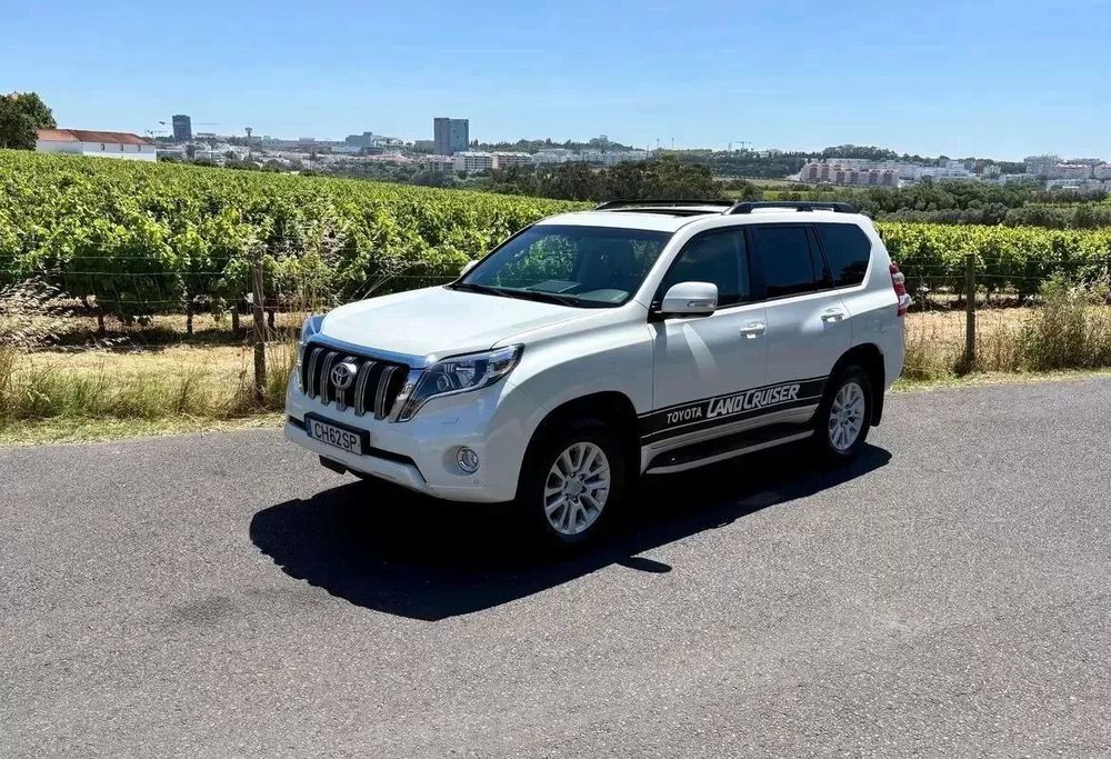 Toyota Land Cruiser 2.8 D-4D Auto Executive