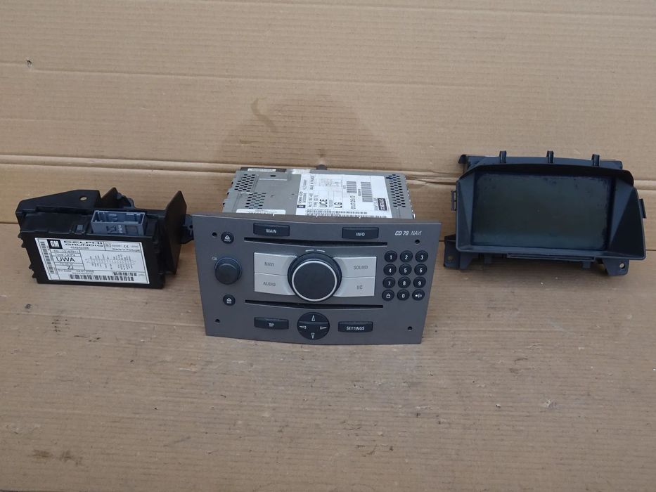 OPEL ZAFIRA B ASTRA H CD70 NAVI + MONITOR KOLOR + UWA GŁOŚNOMÓWIĄCY