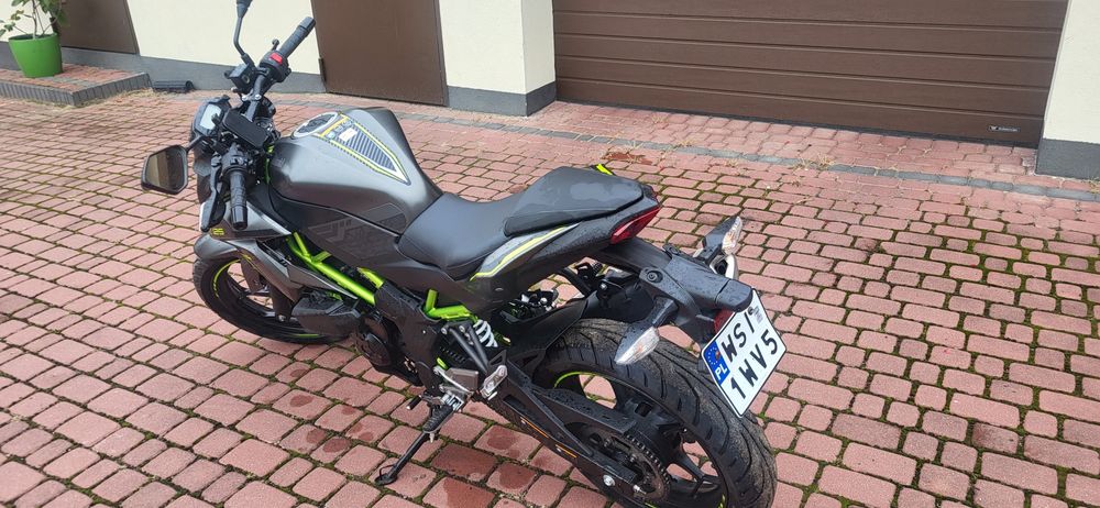 Kawasaki Z 125 salon PL pierwszy właściciel Gwarancja