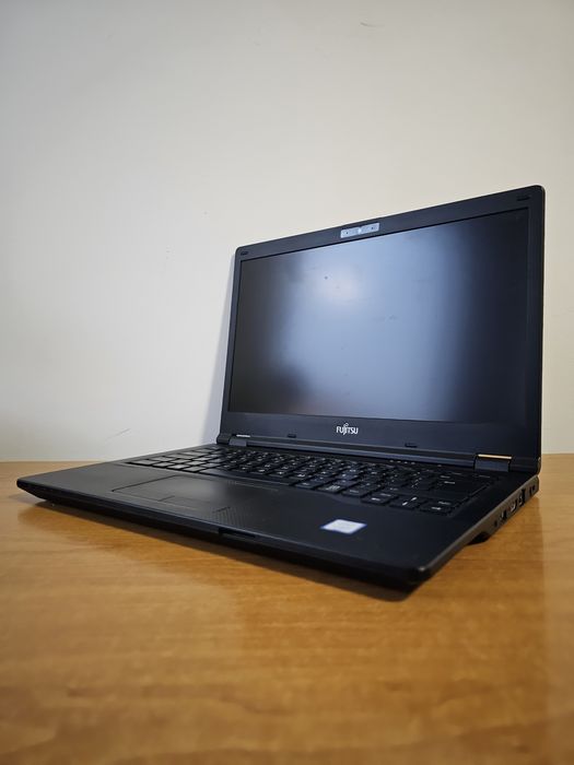 Szybki Laptop Fujitsu LifeBook E548 i5 16GB DDR4 Dysk SSD szybki