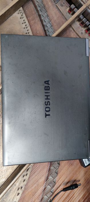 Toshiba Portable PC with i5 Processor64738614051457123
