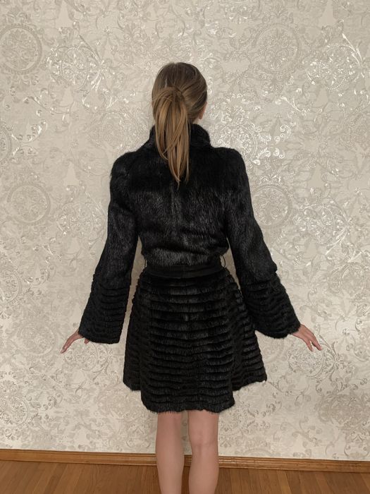 Шуба з хутра нутрії MissLora