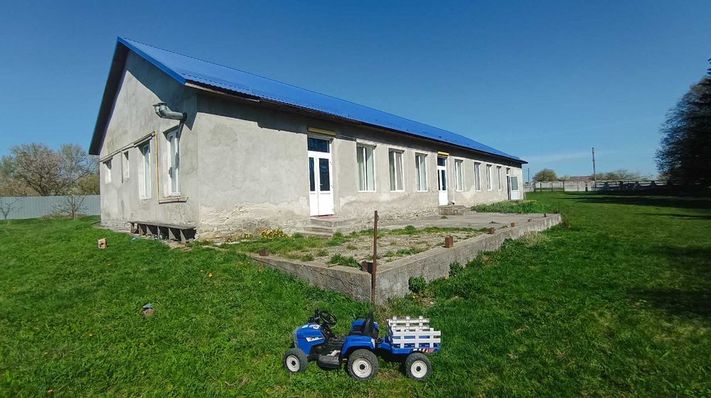 Продаж спецального приміщення село Водички