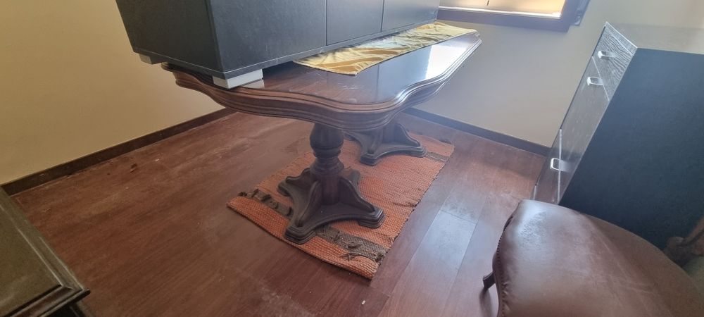 Cadeiras mais mesa de jantar retro