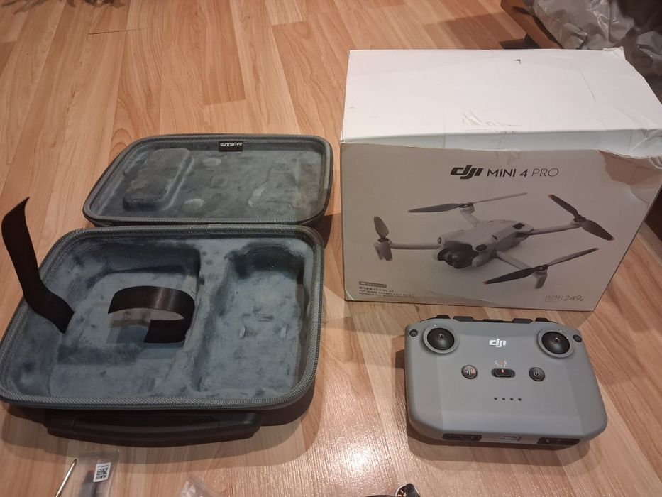 Dron DJI Mini 4 Pro